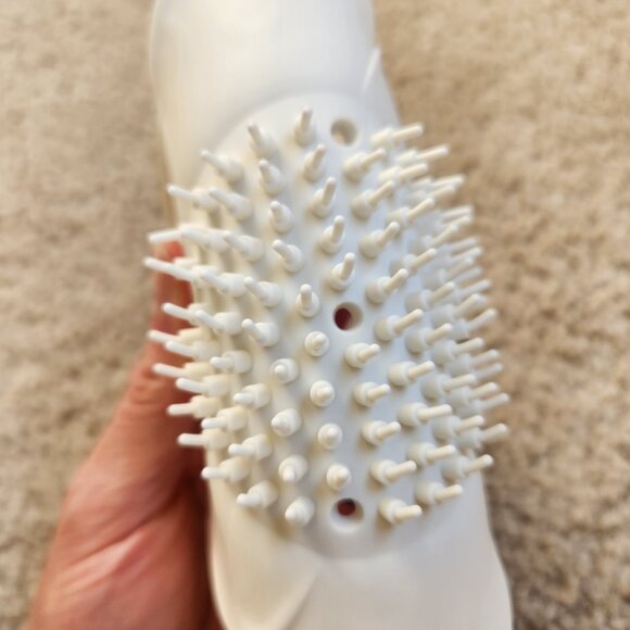 NEW 2 silicone soap dishes lotus flower pink & blue - Picture 7 of 7